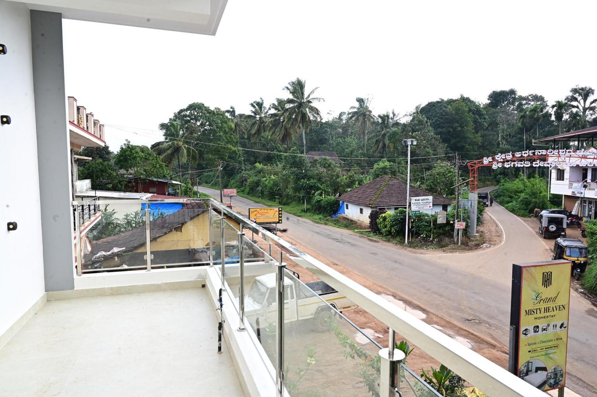 Vila Grand Misty Heaven Madikeri Exteriér fotografie