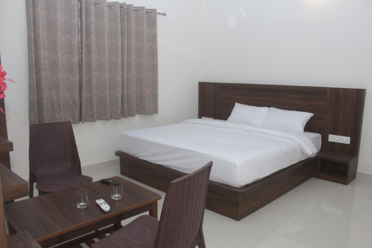 Vila Grand Misty Heaven Madikeri Pokoj fotografie